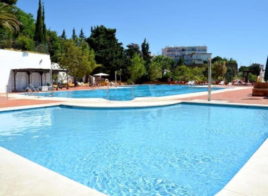 Duquesa, Vistas Panoramicas Al Mar Apartment ตอร์เรโมลิโนส ภายนอก รูปภาพ
